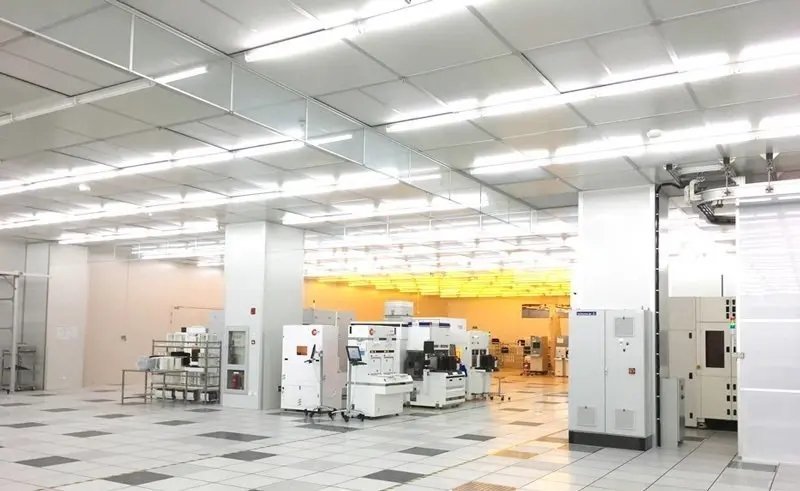 半導(dǎo)體潔凈車(chē)間